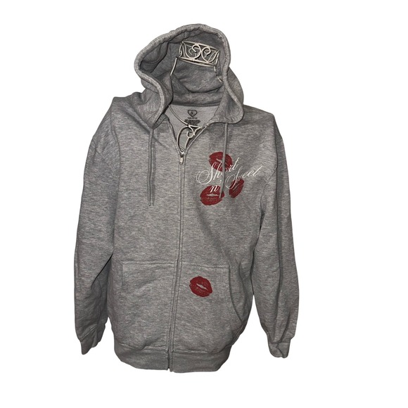 Official Sabrina Carpenter Short N' Sweet Tour 2025 Grey Zip Up Hoodie Size L - Picture 2 of 10